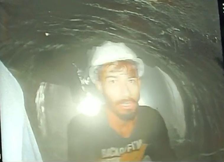 Uttarkashi Tunnel Collapse: सुरंग के अंदर सभी वर्कर सुरक्षित, मजदूर बोले ‘ऑल ईज वेल’