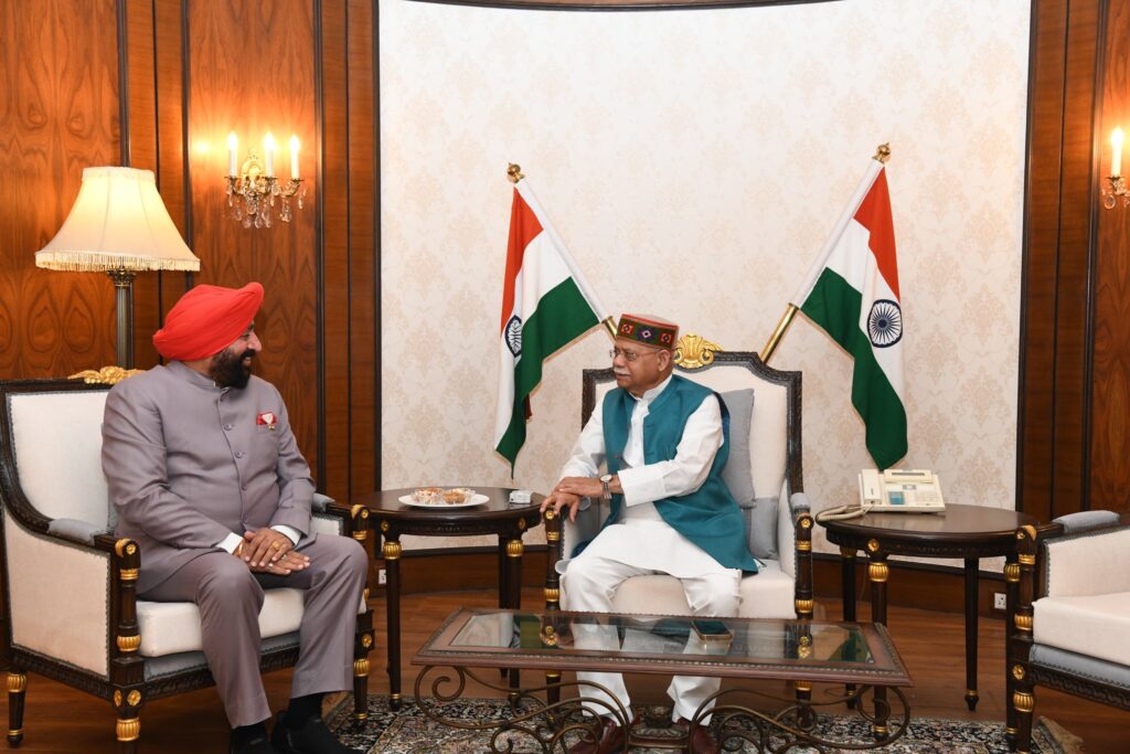 राज्यपाल ले,ज. गुरमीत सिंह (रि) की तेलंगाना के राज्यपाल से मुलाकात, समकालीन मुद्दों पर चर्चा