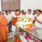CM पुष्कर धामी ने बीसी खंडूड़ी को दी श्रद्धांजलि, प्रदेश में तीन दिन का राजकीय शोक