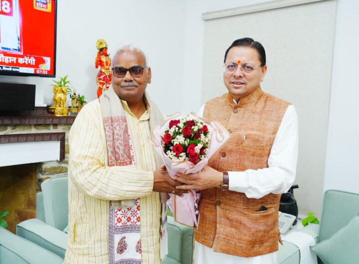 CM धामी से राजस्थान के कैबिनेट मंत्री मदन दिलावर की मुलाकात
