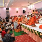 हरि सेवा आश्रम में संत सम्मेलन में पहुंचे मुख्यमंत्री धामी, सनातन संस्कृति के संरक्षण पर दिया जोर