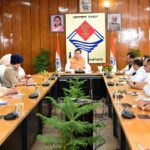 चारधाम यात्रा पर मुख्यमंत्री धामी की उच्चस्तरीय बैठक, अफवाह फैलाने वालों पर सख्ती के निर्देश